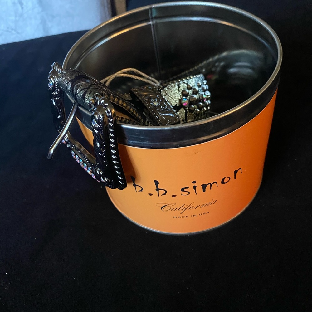 Bb. Simon belt